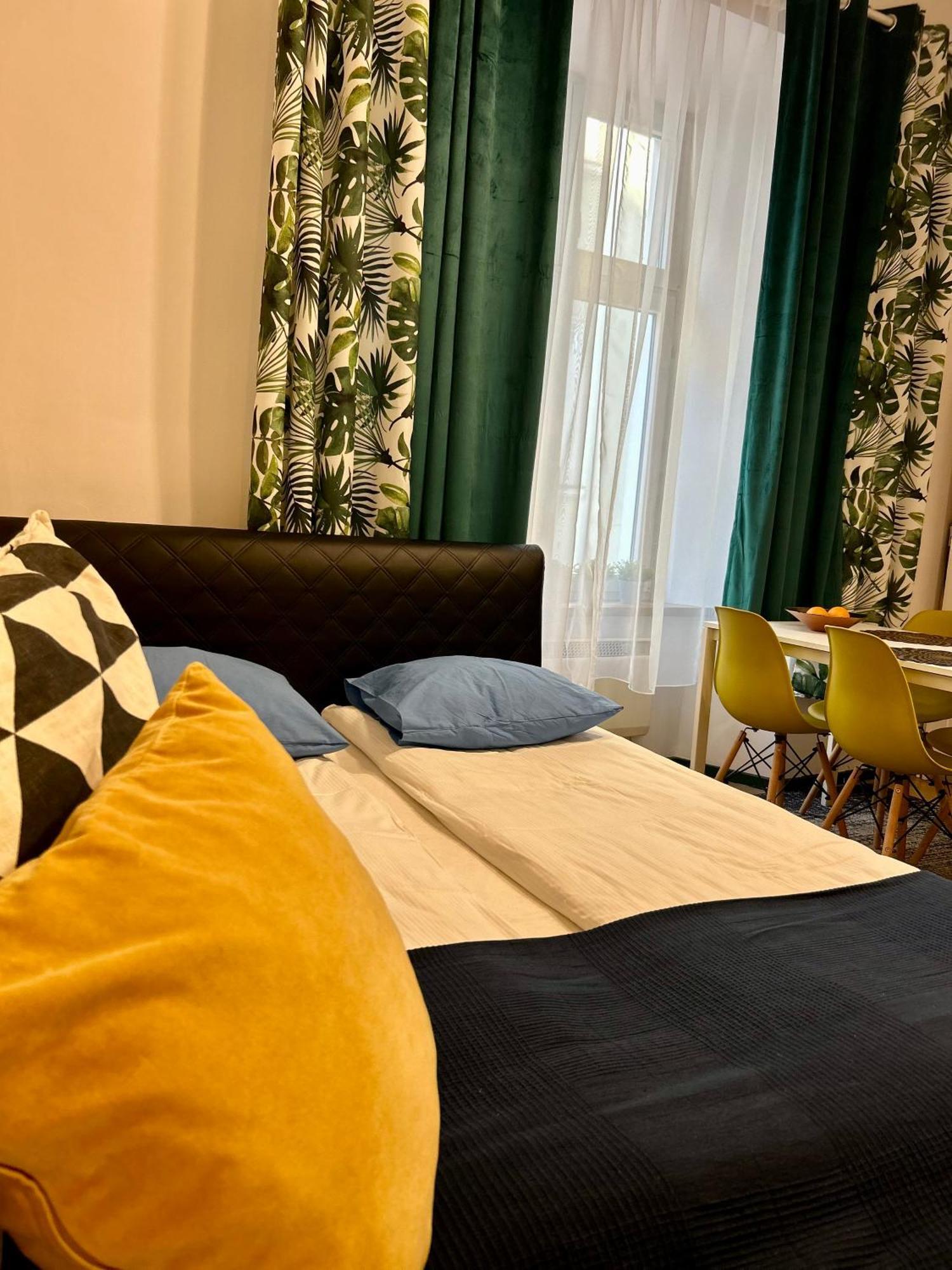 Vintage Senacka Apartaments Krakow Dış mekan fotoğraf