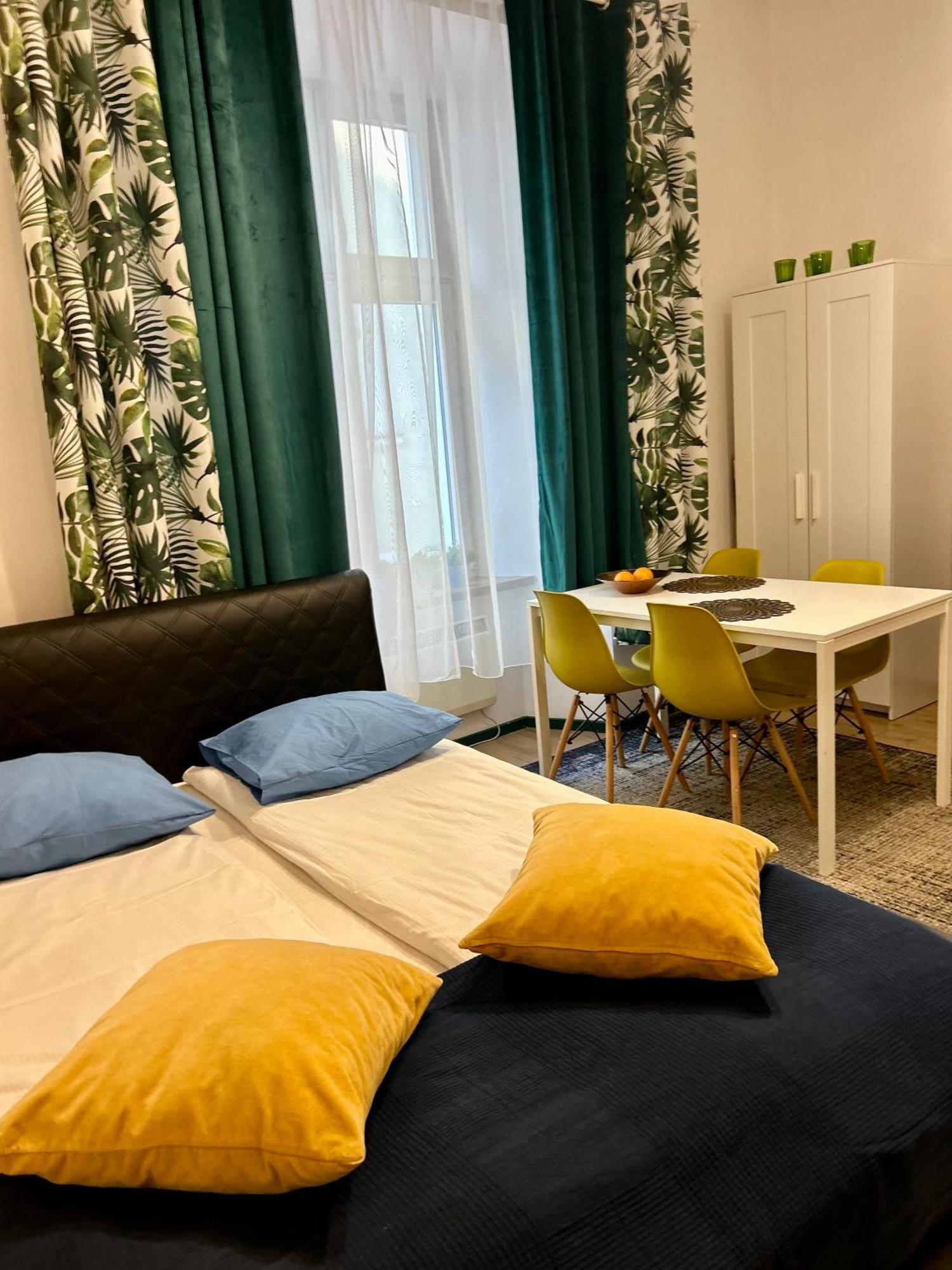 Vintage Senacka Apartaments Krakow Dış mekan fotoğraf