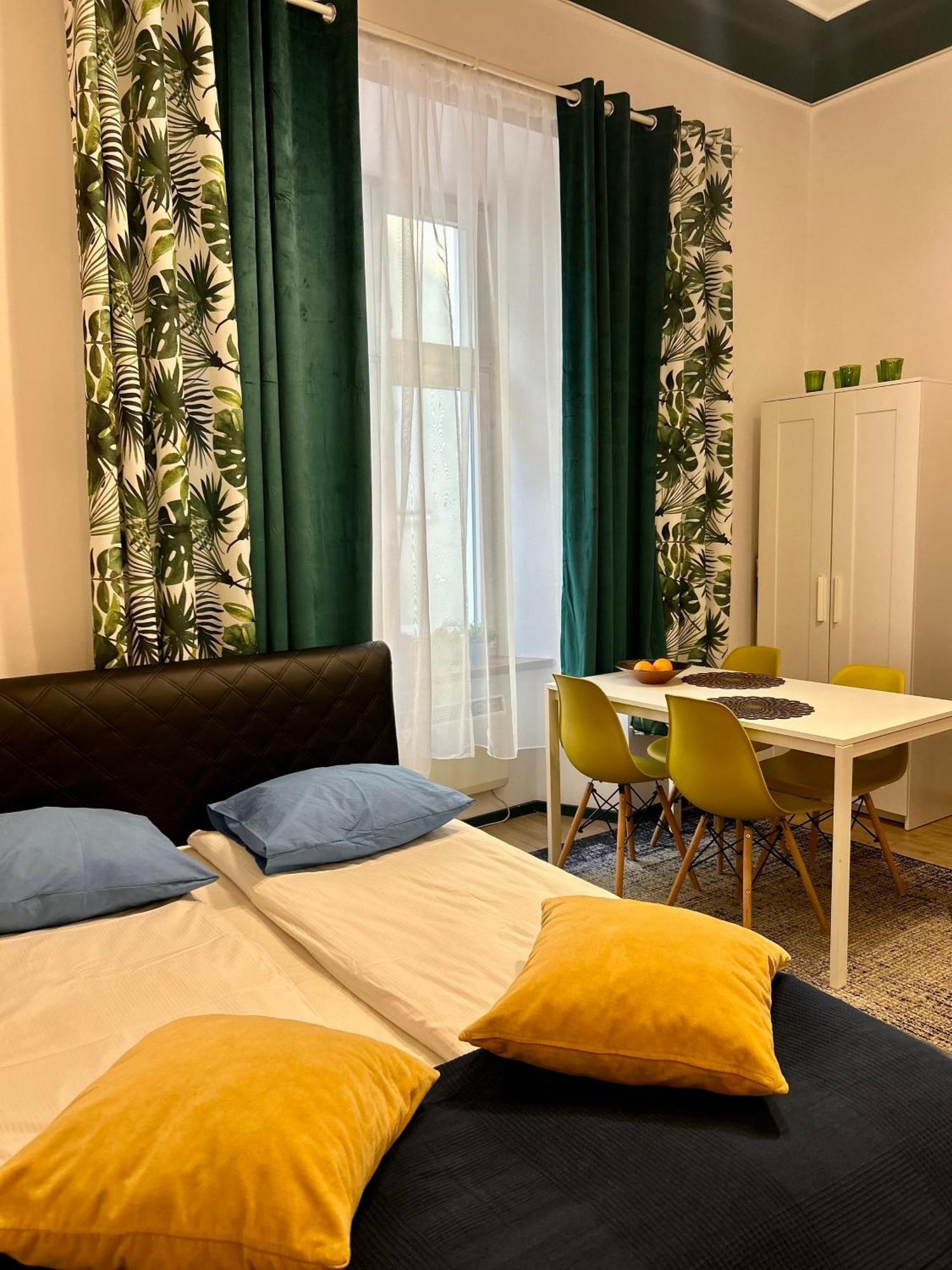 Vintage Senacka Apartaments Krakow Dış mekan fotoğraf