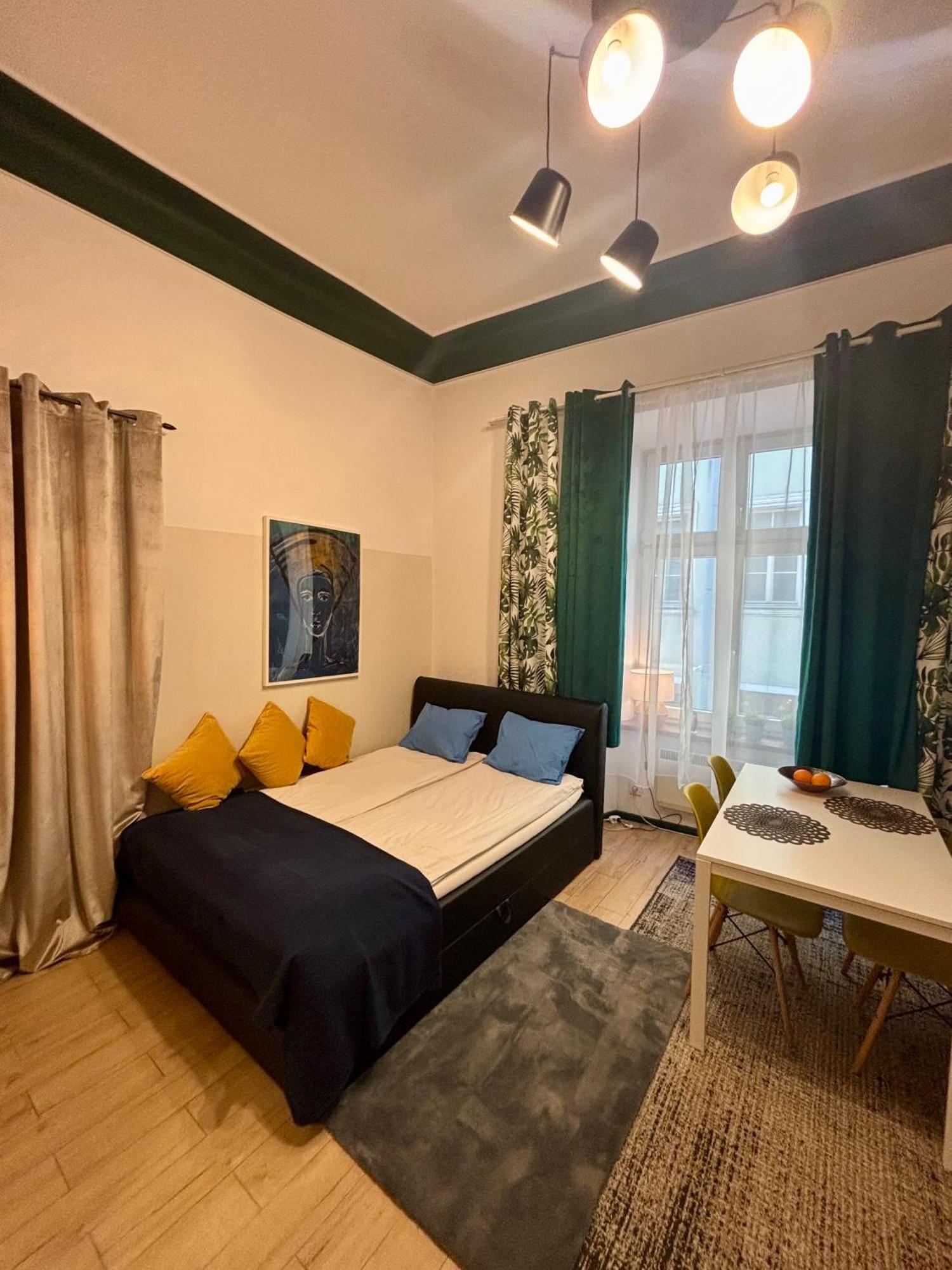 Vintage Senacka Apartaments Krakow Dış mekan fotoğraf